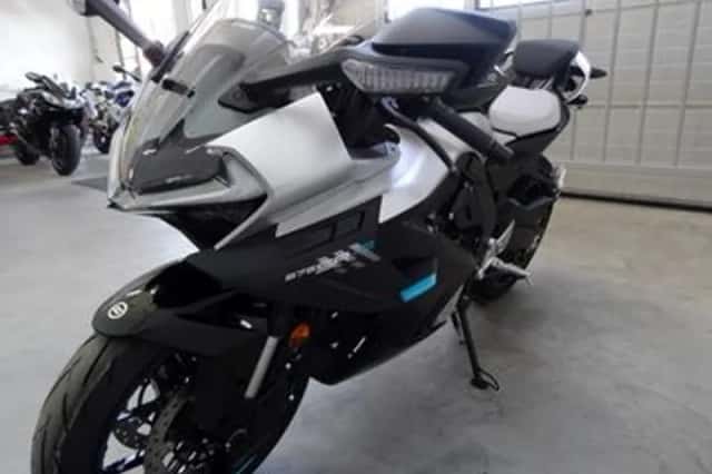 CFMoto 675SR-R (2026) thumbnail 3