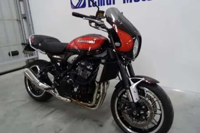 Kawasaki Z900RS (2018) thumbnail 2