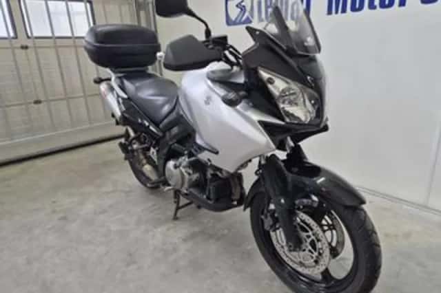 Suzuki V-Strom (2006) thumbnail 2
