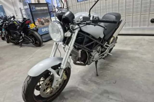 Ducati Monster 800 I.E (2003) thumbnail 3