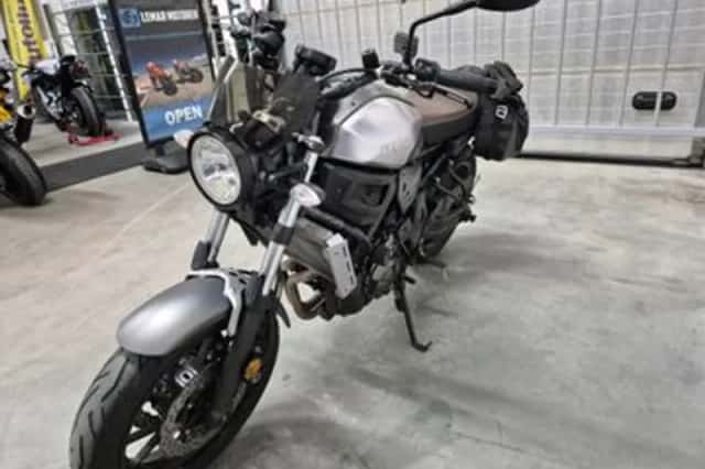 Yamaha XSR700 (2016) thumbnail 3