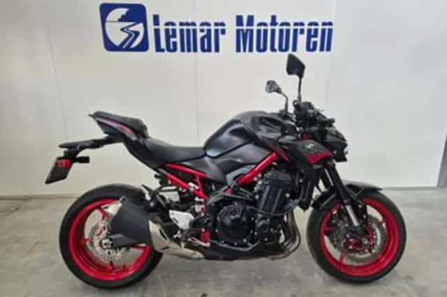 Kawasaki Z900 (2021) thumbnail 1