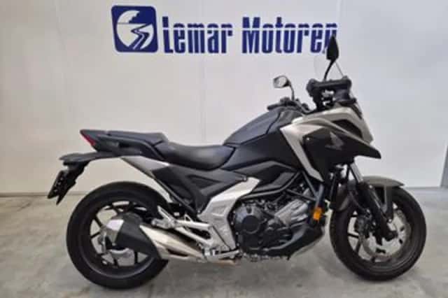 Honda NC750X (2021) thumbnail 1