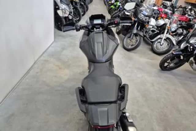 Honda NC750X (2021) thumbnail 4