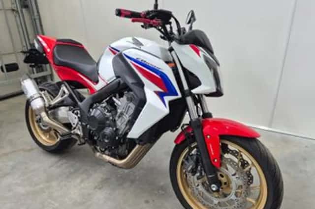Honda CB650F (2015) thumbnail 2