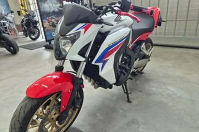 Honda CB650F (2015) thumbnail 3
