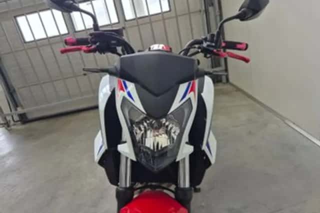 Honda CB650F (2015) thumbnail 4