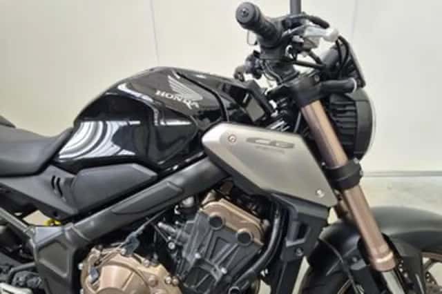 Honda CB650R (2020) thumbnail 2
