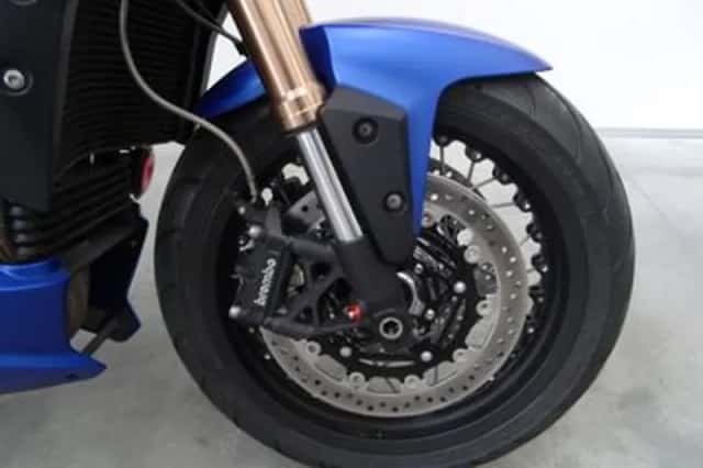 Triumph Speed Triple 1050 (2011) thumbnail 6