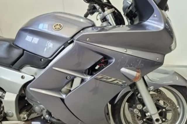 Yamaha FJR1300 (2004) thumbnail 6