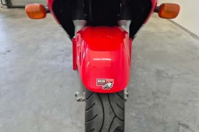 Honda CBR600F (1997) thumbnail 6