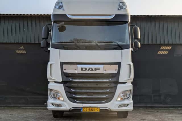 DAF XF 480 FT 4X2 SUPERSPACECAB AUTOMAAT 2X SLAAPCABINE AIRCO (2019) thumbnail 2