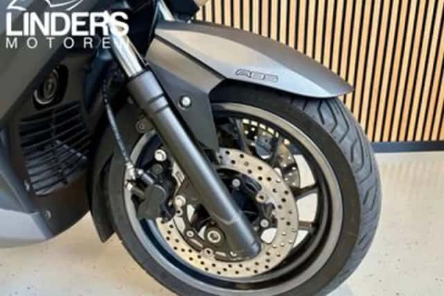 Yamaha X MAX 400 (2018) thumbnail 5