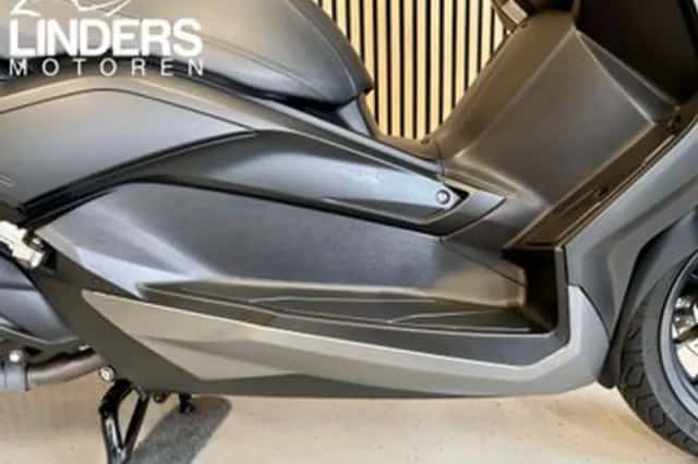 Yamaha X MAX 400 (2018) thumbnail 6