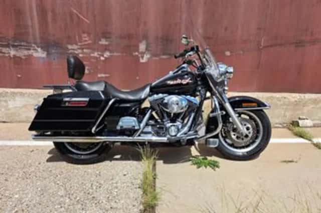 Harley-Davidson Road King (2004) thumbnail 1