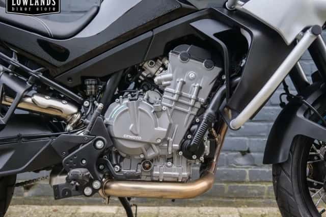 CFMoto 800 MT Sport (2026) thumbnail 6