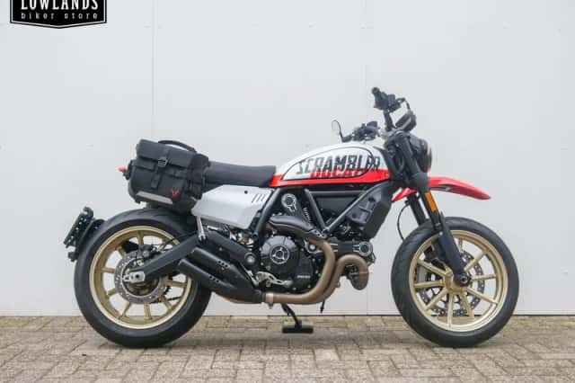Ducati Scrambler (2022) thumbnail 2