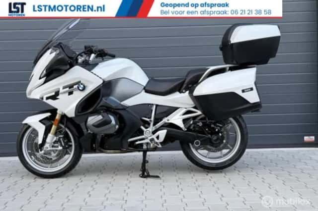 BMW R1250 RT (2024) thumbnail 1