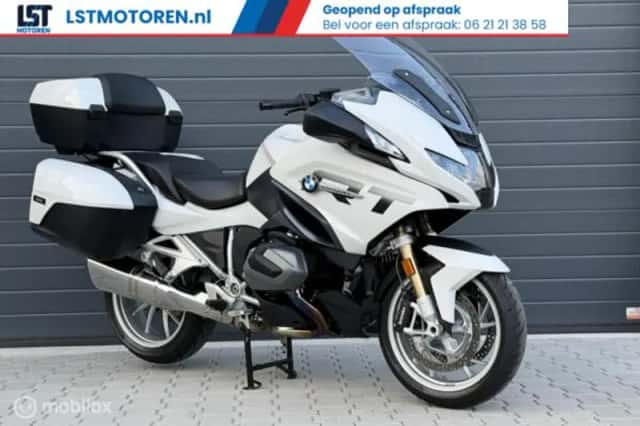 BMW R1250 RT (2024) thumbnail 4