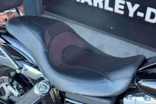 Harley-Davidson Dyna Fat Bob (2008) thumbnail 4