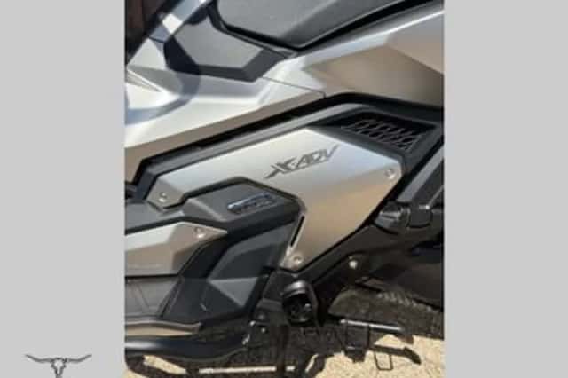 Honda X-ADV (2021) thumbnail 4