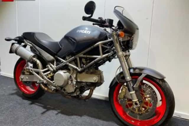 Ducati M 620 S i.e (2003) thumbnail 1