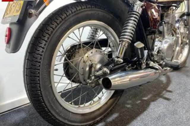 Yamaha SR 500 (1999) thumbnail 5