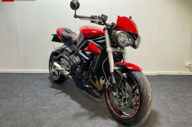 Triumph Street Triple 765S (2017) thumbnail 1