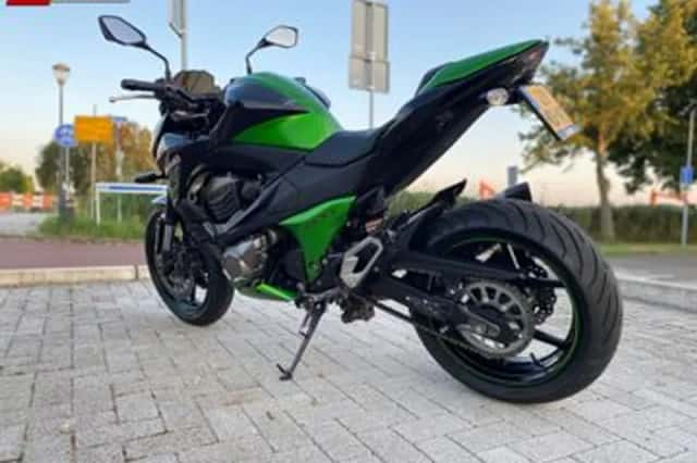 Kawasaki Z800 (2013) thumbnail 5