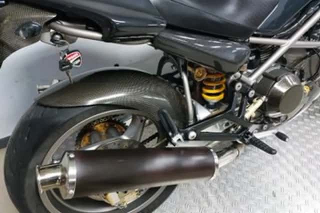 Ducati M 900 I.e. Metallic (2000) thumbnail 4