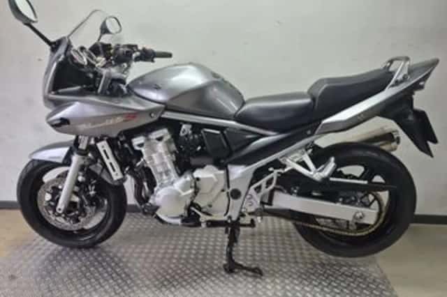 Suzuki Bandit 650 (2010) thumbnail 1