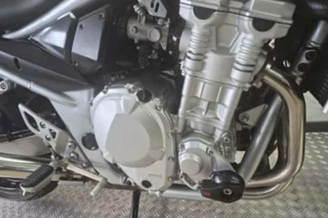 Suzuki Bandit 650 (2010) thumbnail 4
