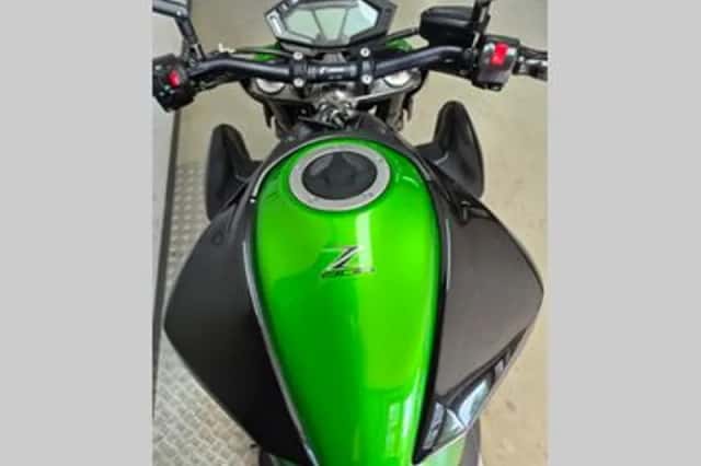 Kawasaki Z800 (2013) thumbnail 2