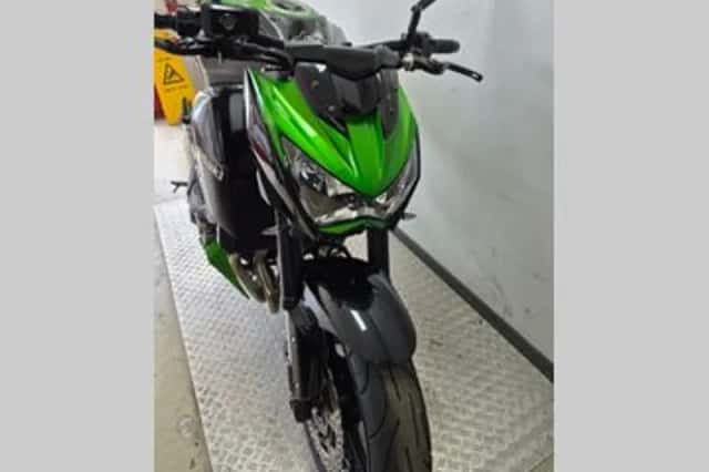 Kawasaki Z800 (2013) thumbnail 3