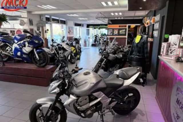 Kawasaki Z750 (2007) thumbnail 5