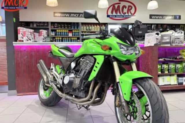 Kawasaki Z1000 (2004) thumbnail 1