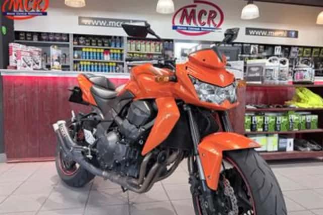 Kawasaki Z750 (2007) thumbnail 1