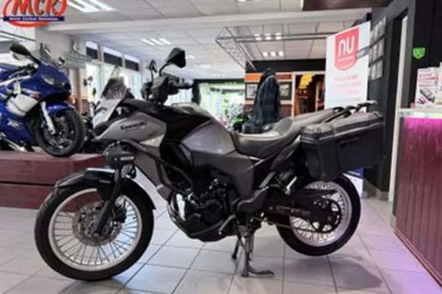 Kawasaki Versys X 300 (2017) thumbnail 3