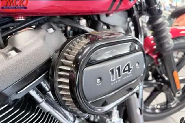 Harley-Davidson Street Bob (2022) thumbnail 6