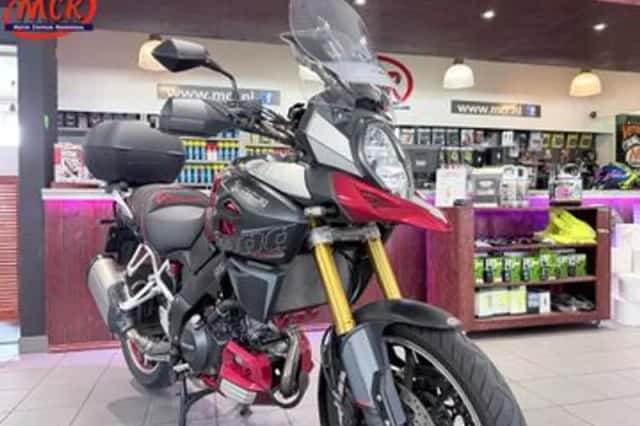 Suzuki V-Strom (2014) thumbnail 1