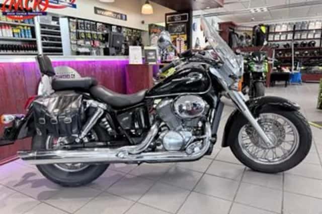 Honda VT 750C2 Shadow (1999) thumbnail 3