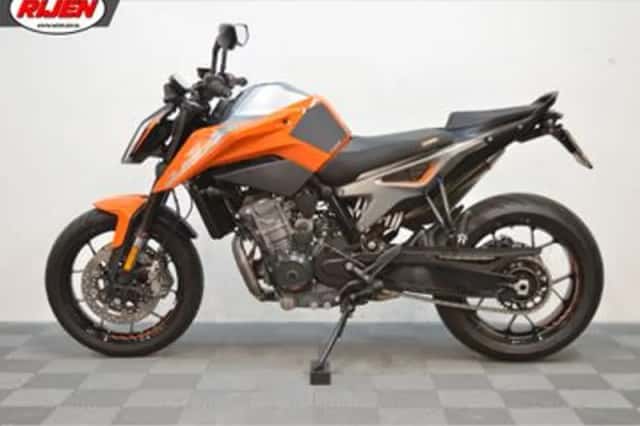 KTM 790 Duke (2020) thumbnail 3