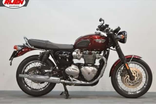 Triumph Bonneville T120 (2016) thumbnail 2