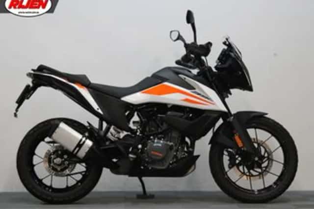 KTM 390 Adventure (2020) thumbnail 2