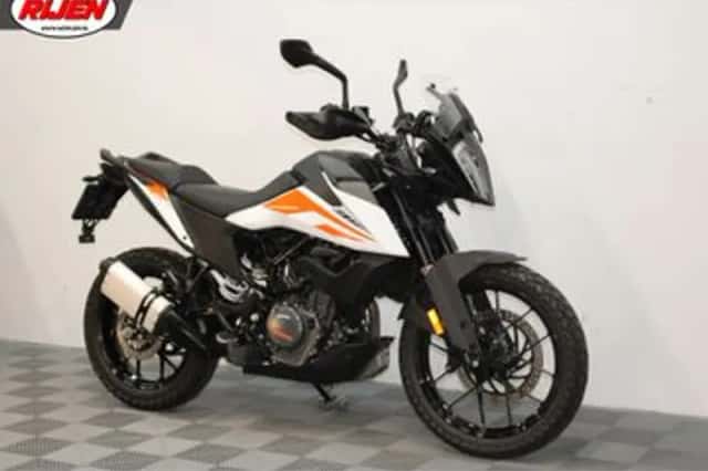 KTM 390 Adventure (2020) thumbnail 3