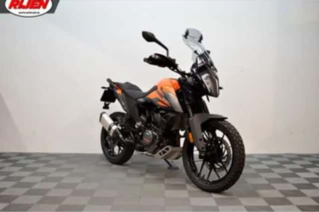 KTM 390 Adventure (2022) thumbnail 1