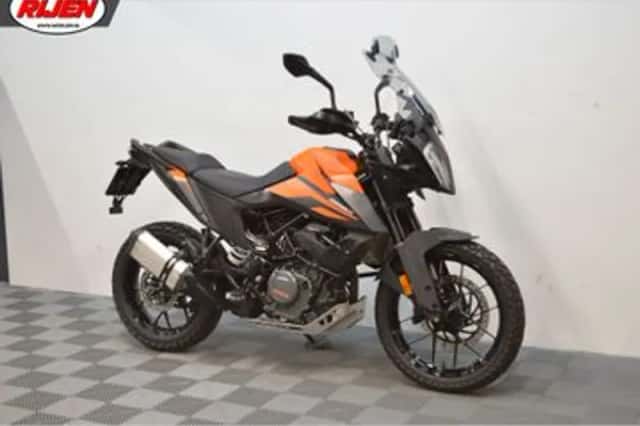 KTM 390 Adventure (2022) thumbnail 3