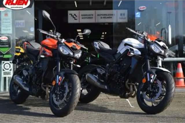 Triumph Street Triple 765 R (2026) thumbnail 1