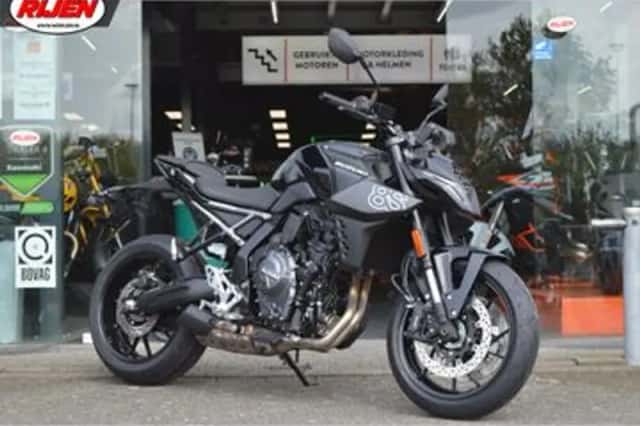 Suzuki GSX-8S (2026) thumbnail 1