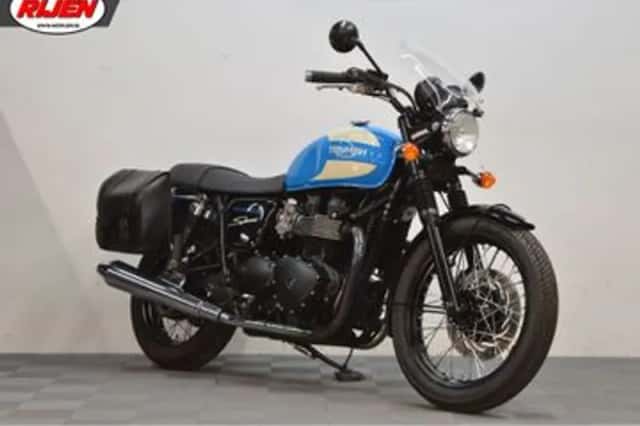 Triumph Bonneville T100 (2016) thumbnail 1
